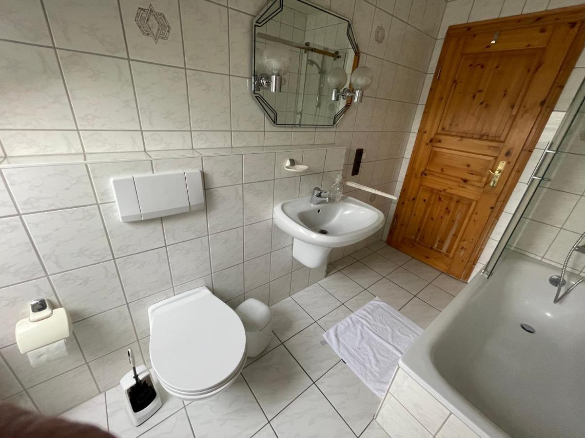 Ferienwohnung Zum Nuerburgring Munk 外观 照片